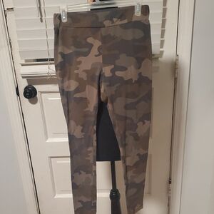 Matty M Brown & Olive Active Leggings